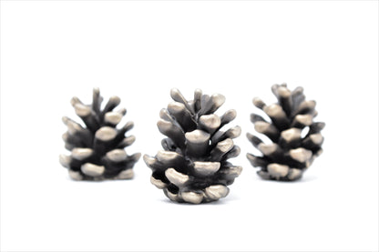 Lodgepole Pinecone Vertical Knob | Small