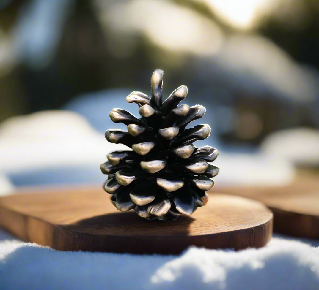 Ponderosa Pinecone Finial | Medium